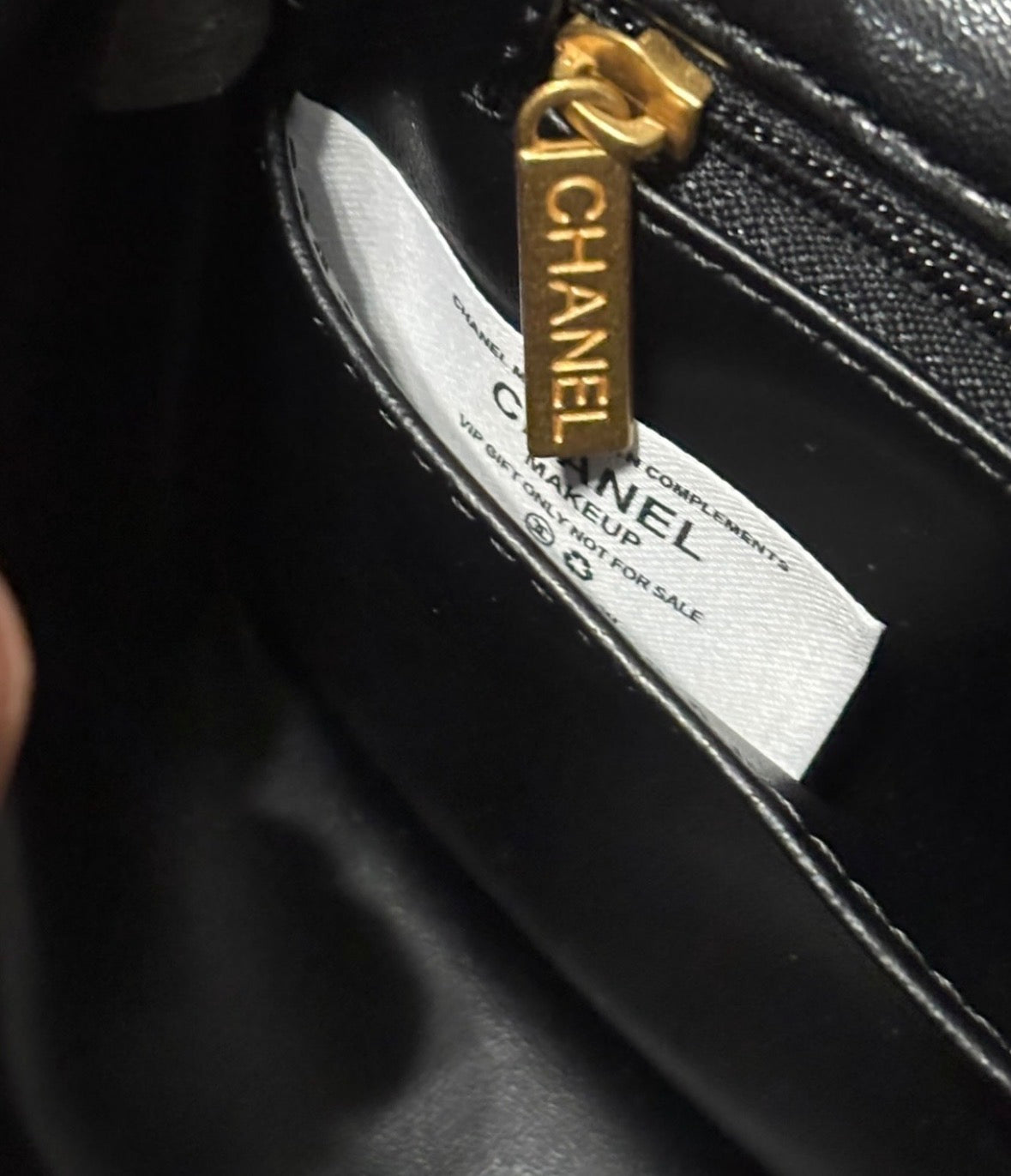 Quilted Mini Maxi Bag w Charm Pearl Detail | VIP/GWP