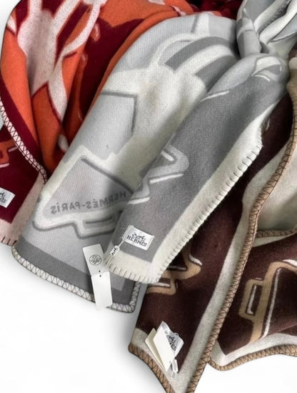 Custom Red, Grey, Or Brown Tatersale Wool | VIP/GWP