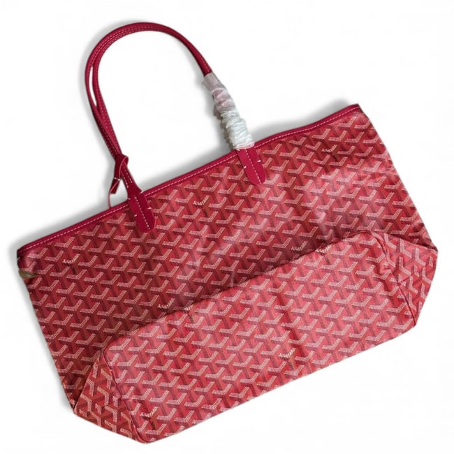 Red St. Louis Sig Print Tote w/ Gift Bag | VIP/GWP