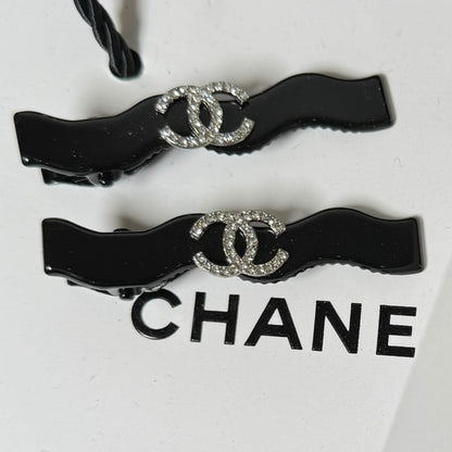 2Pc Black Rhinestone CC Long Zig Zag Hair Clips | Beaute