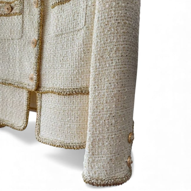 Cream Gold Detailed Tweed Button Up U.L Jacket | VIP/GWP
