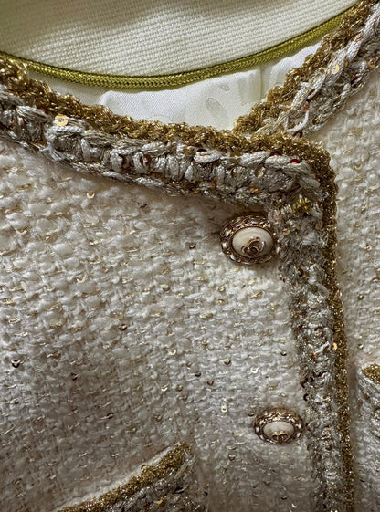 Cream Gold Detailed Tweed Button Up U.L Jacket | VIP/GWP