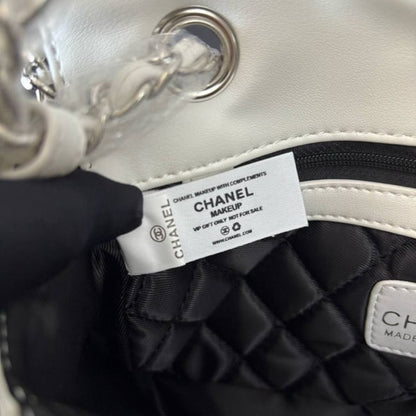 White Silver Madison Flap Bag w/ Box | VIP/GWP