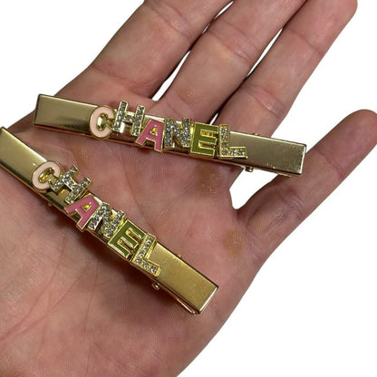 2Pc Gold Colorful Rhinestone Logo Hair Clips | Beaute