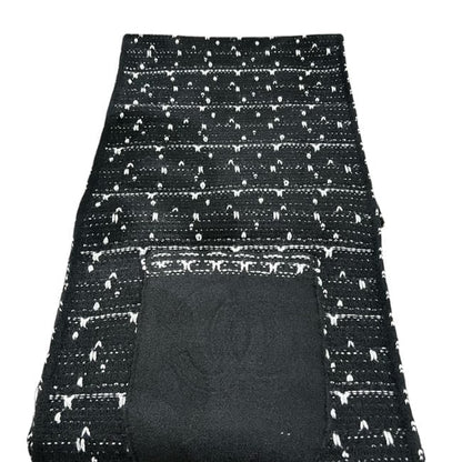 Black & White CC Scarf With Pockets w/ Box | VIP/GWP