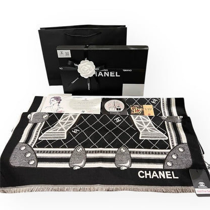 Black White Eiffel Tower Print Scarf | VIP/GWP