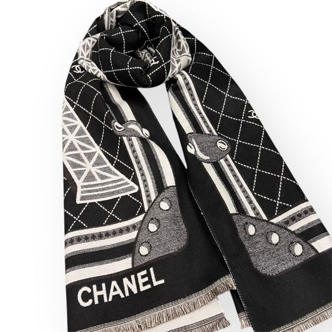 Black White Eiffel Tower Print Scarf | VIP/GWP