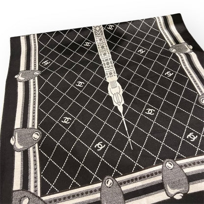 Black White Eiffel Tower Print Scarf | VIP/GWP