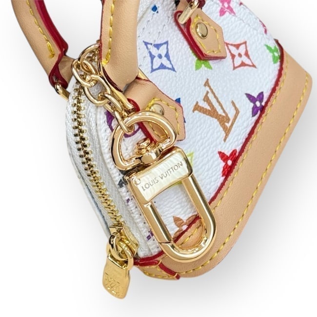 x Takashi Murakami Micro Alma White Bag Keychain | VIP/GWP