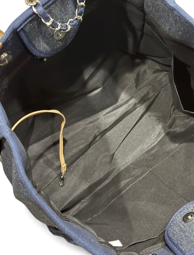 XL Denim Tan Pearl Logo Deauville Bag | VIP/GWP