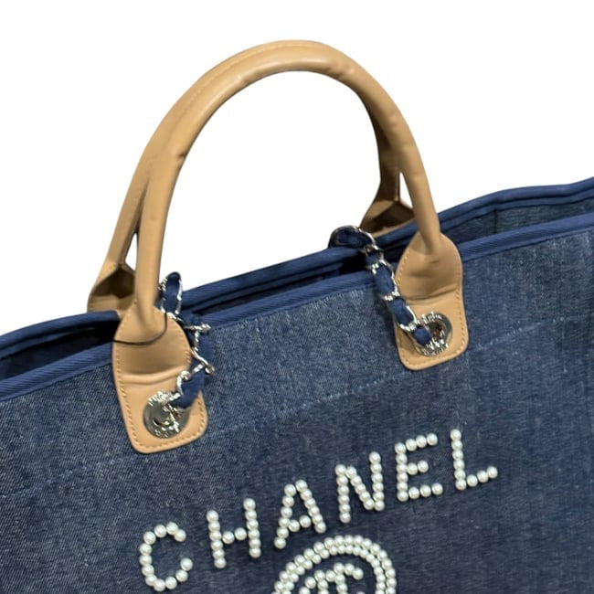 XL Denim Tan Pearl Logo Deauville Bag | VIP/GWP