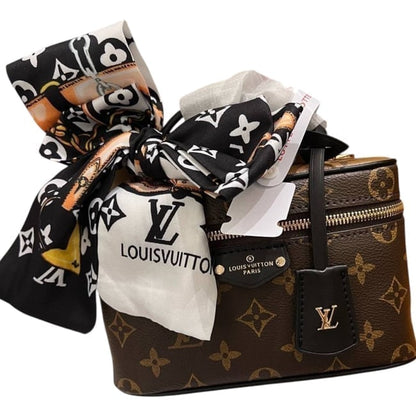 Reverse Monogram Black Long Vanity Case, Strap | VIP/GWP