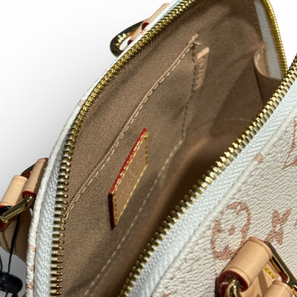 Dune Nano Alma Bag, Handle Keepers Charms | VIP/GWP