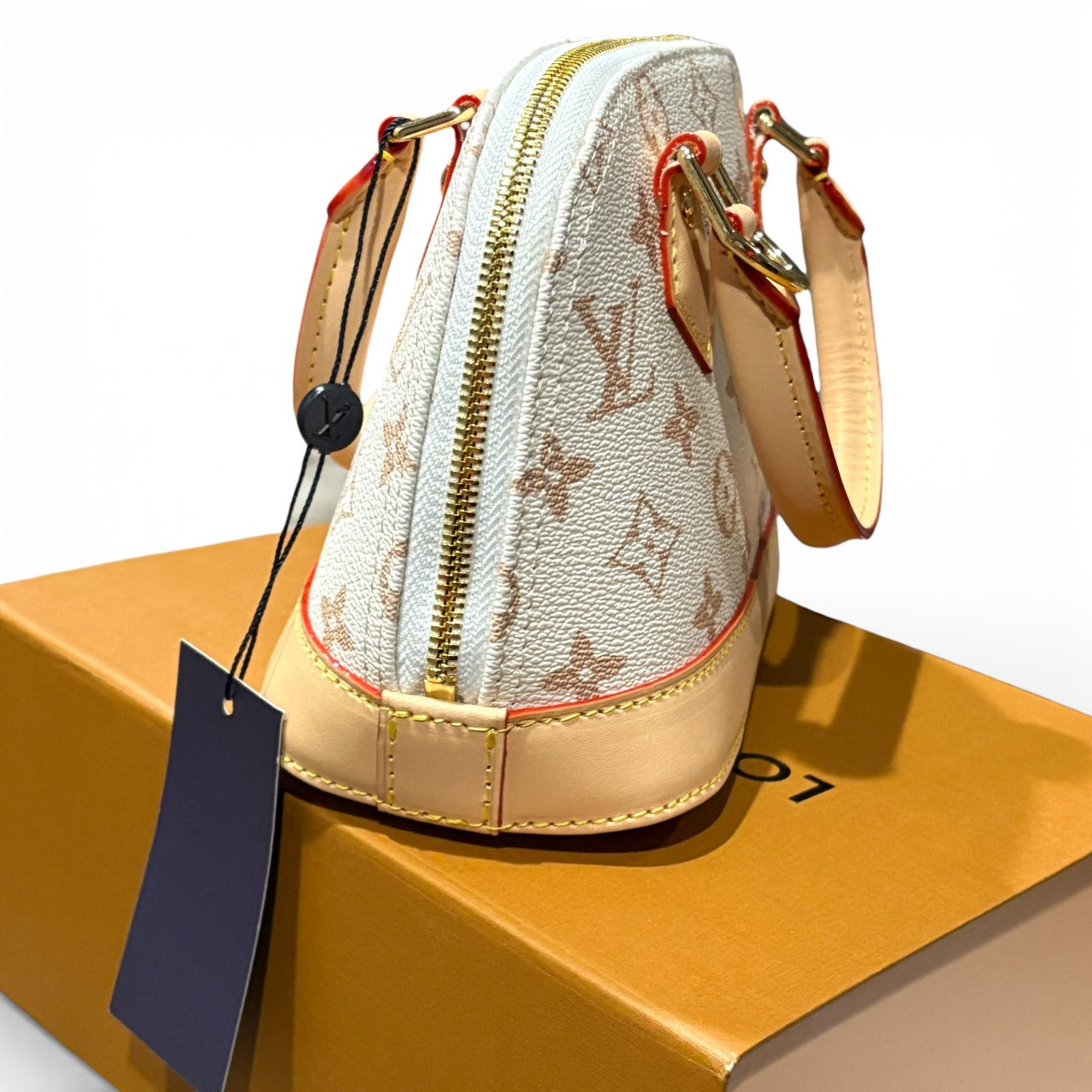 Dune Nano Alma Bag, Handle Keepers Charms | VIP/GWP