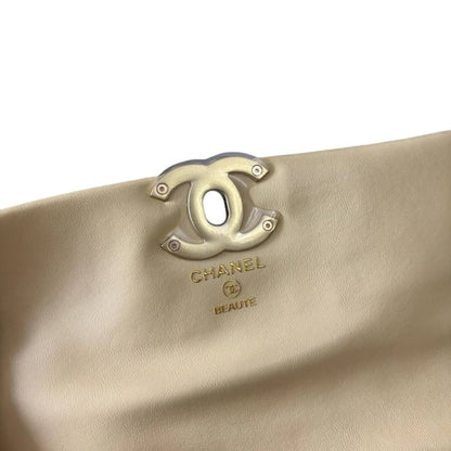 Yellow Quilted 19 Shoulder Bag w/ Box | VIP/GWP