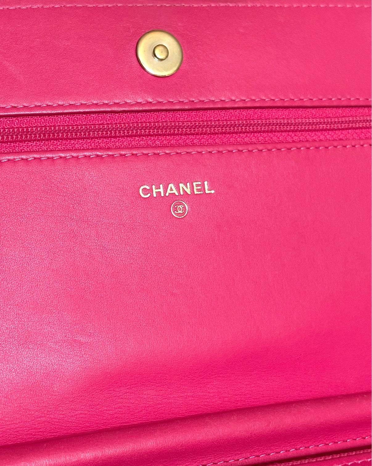 CHANEL Boy Wallet On Chain (WOC)
