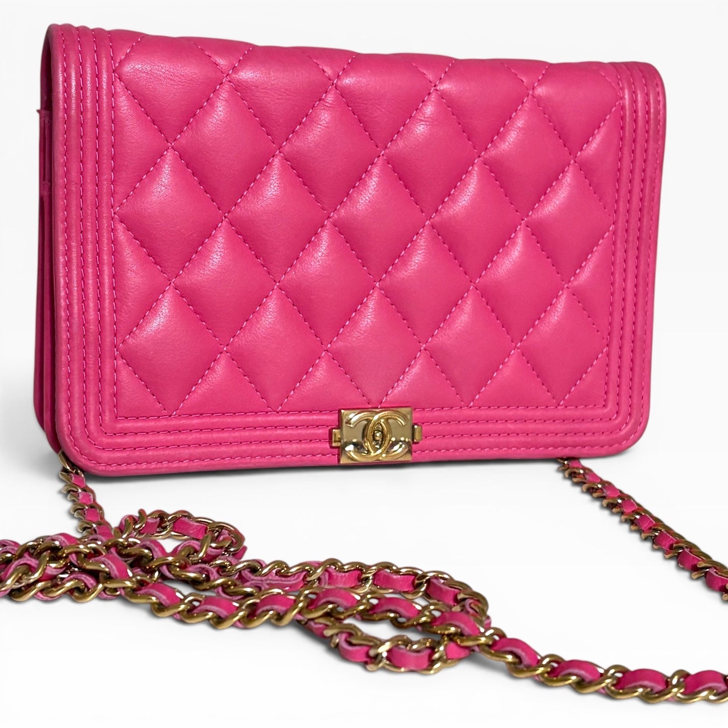 CHANEL Boy Wallet On Chain (WOC)
