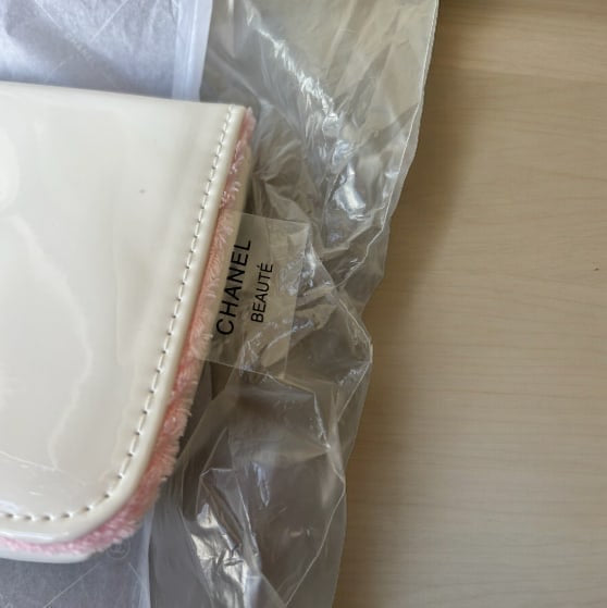 White Pink & Silver Precision Line Front Clutch Bag | VIP/GWP