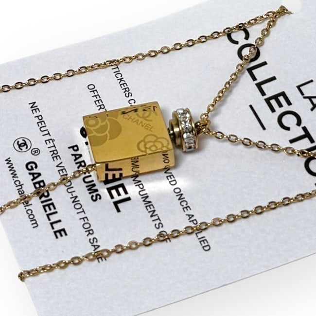 Perfume Bottle Rhinestone Lid Gabrielle Necklace | VIP/GWP
