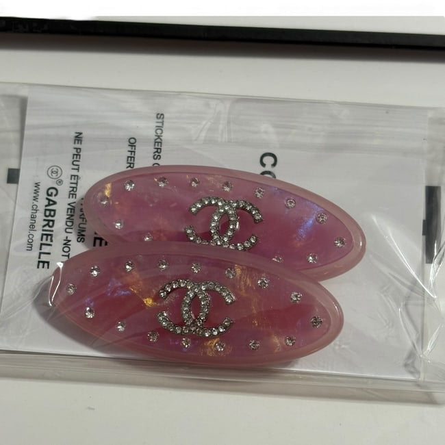 2Pc Large Hot Pink Rhinestone CC Logo Hair Clips | Beaute