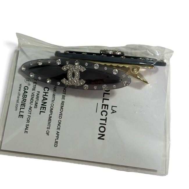 2Pc Large Black Rhinestone CC Logo Hair Clips | Beaute