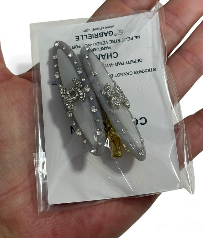 2Pc Large Silver Rhinestone CC Logo Hair Clips | Beaute